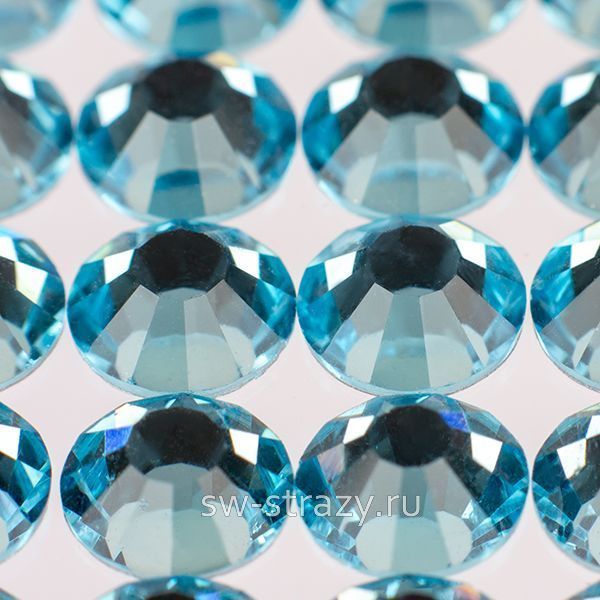 YHB 28 ss34 Aqua Bohemica HF 105