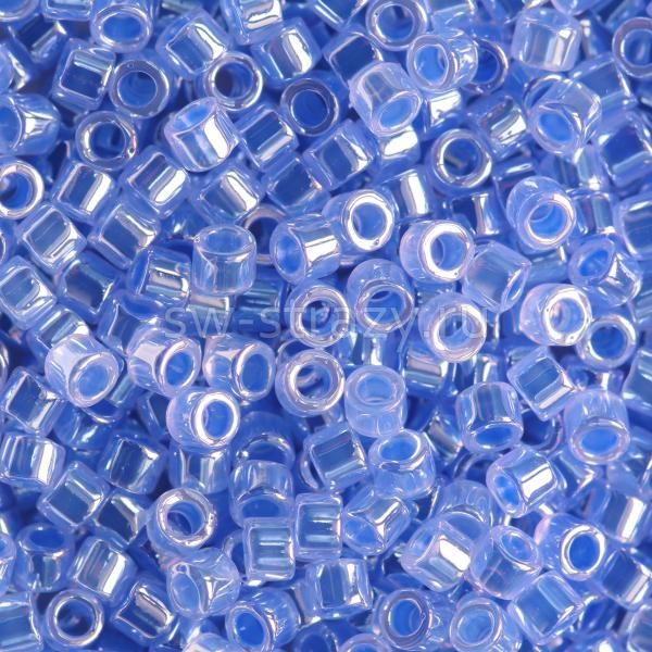 Delica Beads 11/0 DB240 Lined Crystal Sapphire Luster