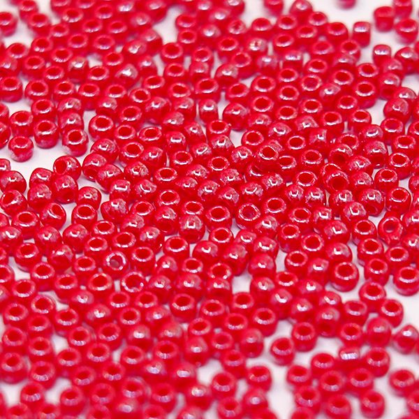 Бисер круглый 11/0 #0125 Непрозрачный глянцевый, вишня