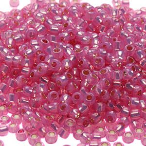 Бисер круглый 15/0 #2106 Внутреннее серебрение, молочный розово-лиловый