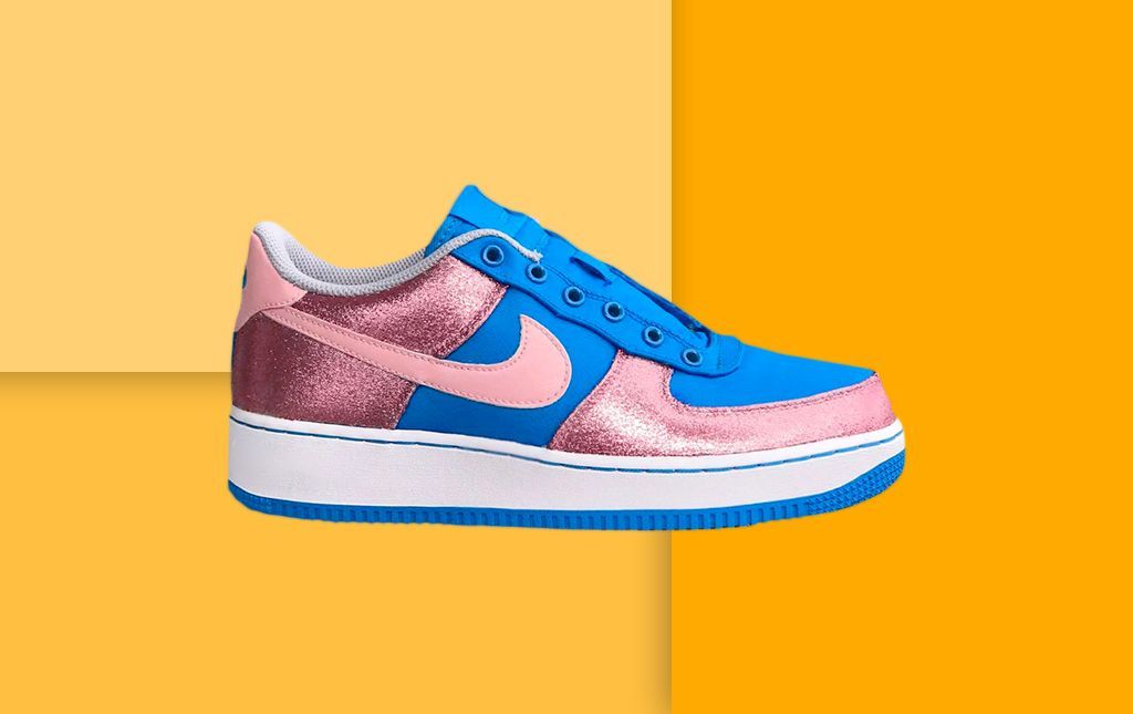 Глиттер на коженой поверхности