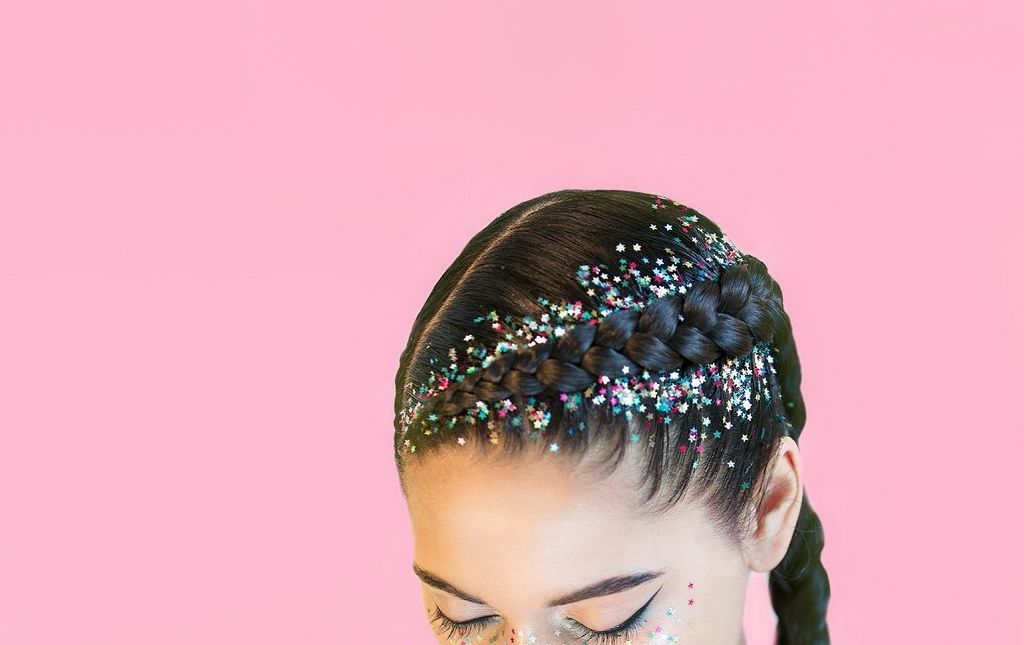 Глиттеры на волосах